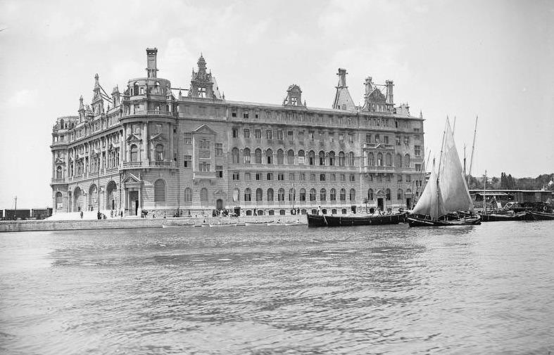 8 34 Haydarpaşa Garı